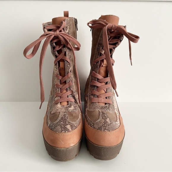 Bamboo Poweful Platform Combat Boots | Size 9 - Picture 2 of 7